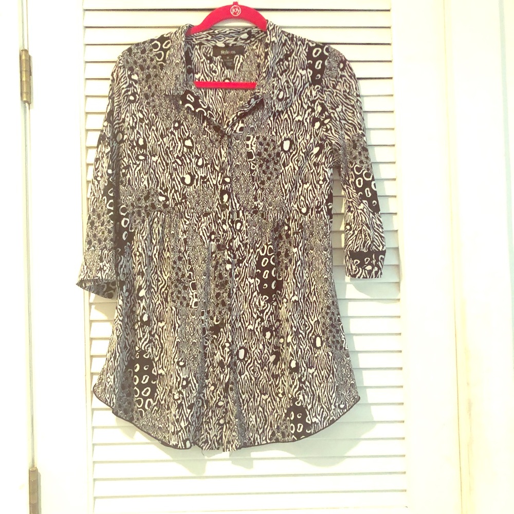 Style & Co. fun black and white tunic. Size M